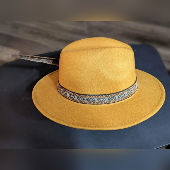 Custom hat - Picture 5 of 5